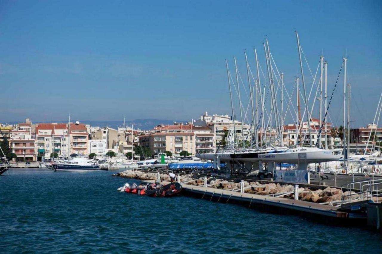 Apartamentos Port Cambrils Exterior photo
